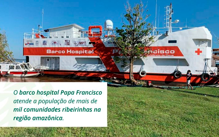 Foto do Barco Hospital Papa Francisco